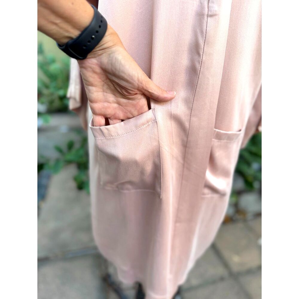 NWOT Quince Blush Pink Silk Long Sleeve Above the Knee Wrap Robe Size One Size - Picture 7 of 12